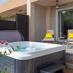 Osvit Deluxe Seaside *