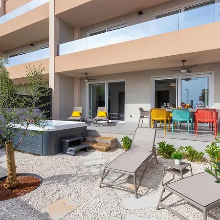 Osvit Deluxe Seaside Apartamento *