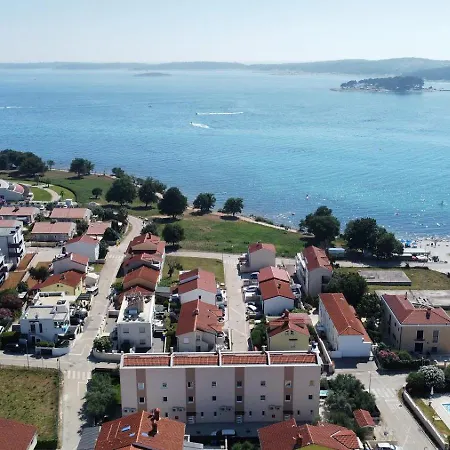 Osvit Deluxe Seaside Appartamento *